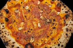 Allergens : Wheat The toppings for an authentic Marinara are as follows: Sourdough Pizza Crust Fresh Tomato sauce Garlic Oregano